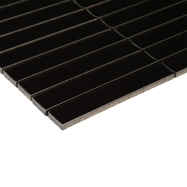 KitKat black matt (4).jpg