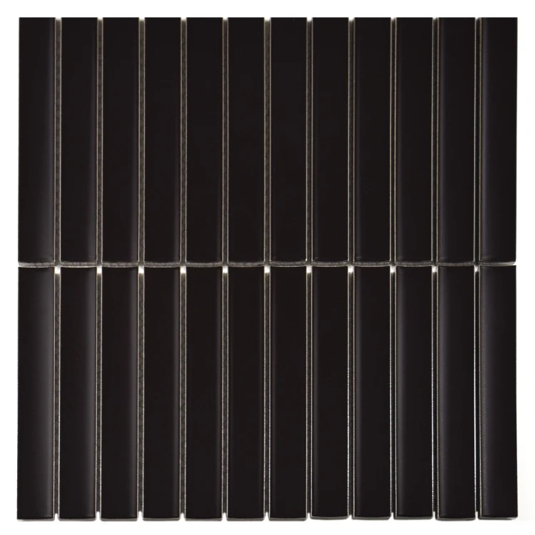 KitKat black matt (1).jpg