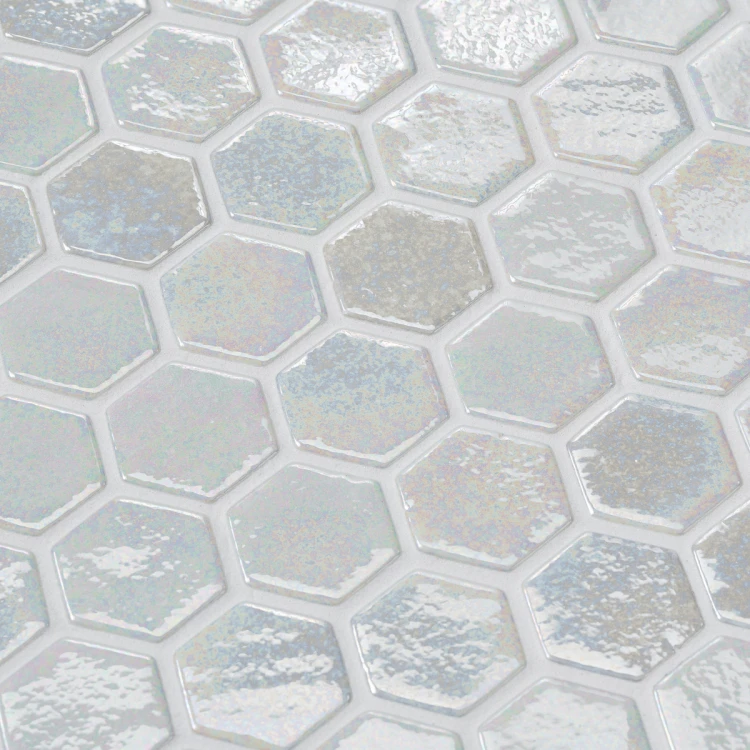 perla_hexa-mosaic-iridescent-collection-ezarri.jpg