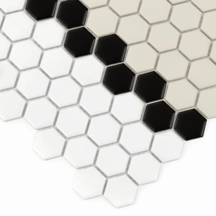 Zbliżenie mozaiki Mini Hexagon Stripe 3.3.B matt.