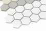 Zbliżenie mozaiki gresowej Mini Hexagon Stripe 3.A matt.