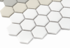 Zbliżenie mozaiki gresowej Mini Hexagon Stripe 3.C matt.