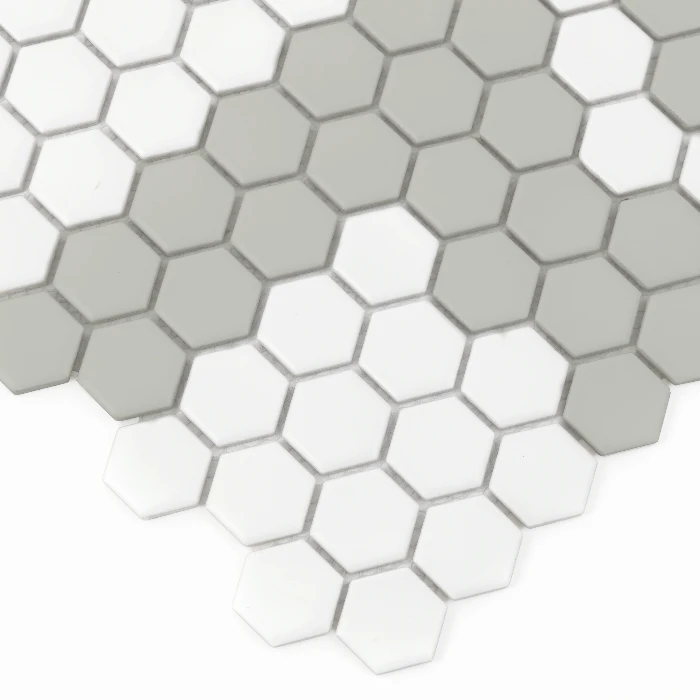 Zbliżenie mozaiki gresowej Mini Hexagon Stripe 2.2.A matt