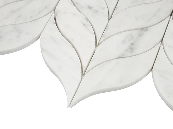 Carrara White Calamus,płytka,mozaika,kamienna,kuchnia,łazienka,przedpokój,podłogi,ściany,29,5x20cm.