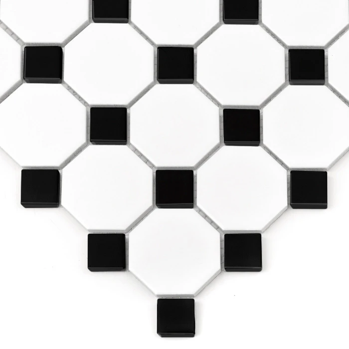 Mini Octagon B&W 55 matt (3).jpg